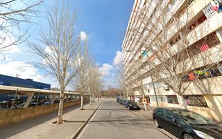 Flat  Carrer de mart. Sant adrià de besòs (barcelona ). "okupado" (no se puede visitar