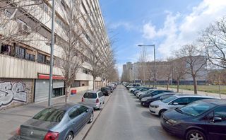 Pis  Carrer de mart. Sant adrià de besòs (barcelona ). "okupado" (no se puede visitar