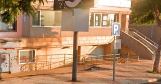 Local commercial  Calle venta vitorino. Roquetas de mar (almería ). sin posesión (no se puede visitar ni