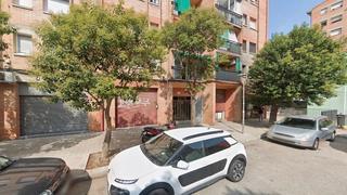 Appartement  Carrer del guadalhorce. Terrassa (barcelona). sin posesión “ocupado” (no se puede visita