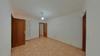 Appartement  Carrer de la pubilla casas. Hospitalet de llobregat (l) (barcelona). "okupado" (no se puede
