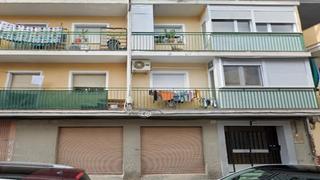 Appartement  Calle navarra. Granada (granada). sin posesión “ocupado” (no se puede visitar n