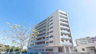 Appartement  Carrer del montsià. Terrassa (barcelona). "okupado" (no se puede visitar ni hipoteca