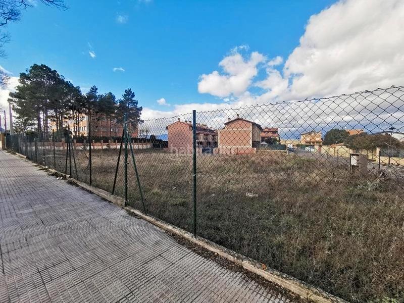 Foto 57322e15-f790-4887-8100-72cfe85c3330. Terreno residencial (burgos). c/ pilar miró. en Crucero - Aquende Miranda de Ebro