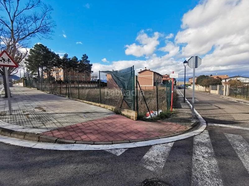 Foto 70d2826e-af47-41af-880f-c677f79ab28c. Terreno residencial (burgos). c/ pilar miró. en Crucero - Aquende Miranda de Ebro