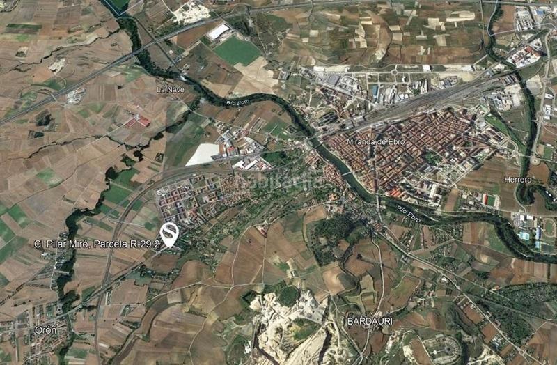 Foto 93f30de5-ace0-459b-9568-e36214806724. Terreno residencial (burgos). c/ pilar miró. en Crucero - Aquende Miranda de Ebro
