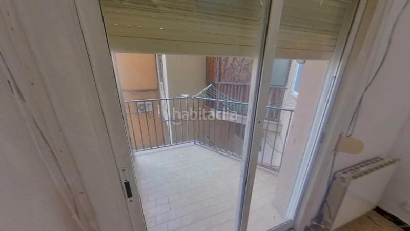 Foto 07f88921-fd7e-4d74-9158-e8b32b58af1c. Pis a Prosperitat Barcelona