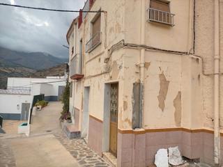 Casa  Calle aguila baja. Abrucena (almería). c/ águila baja, 22.