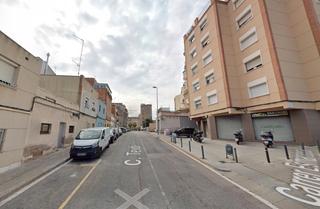 Piso  Carrer esmaragda. Hospitalet de llobregat, l´ (barcelona). sin posesión (no se pue