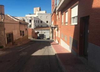 Pis  Calle san luis. Murcia. "okupado" (no se puede visitar ni hipotecar).