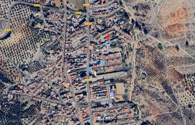 Foto 16958320-84b8-4674-a1fa-e9a4ecafdd81. Wohngrundstück in Villanueva de Algaidas