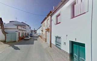 Terreny residencial  Calle almeria. Villanueva de algaidas (málaga). sin posesión “ocupado” (no se p