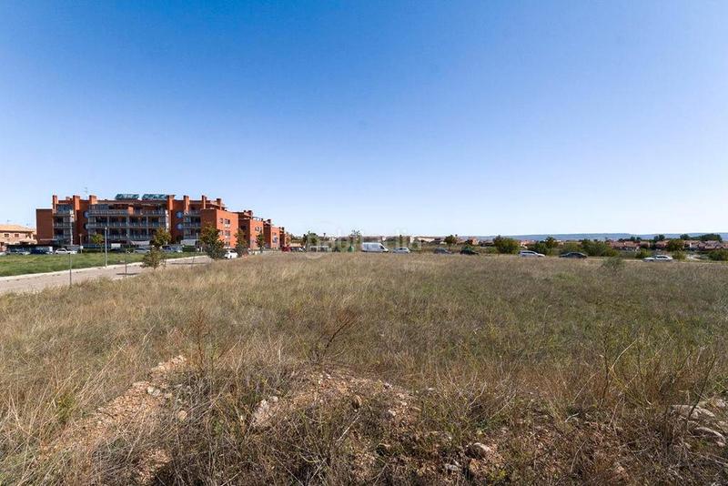 Foto 1d8f68b1-74c1-4d03-b255-14abab9ea048. Terreno residenziale in Villanueva de la Torre