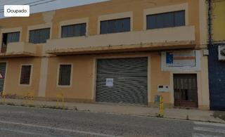 Büro  Ronda d'alzira 31a. Procedente de banco