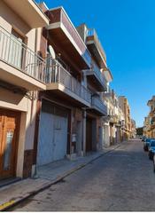 Maison jumelée à Algemesí. Casa en algemesi
