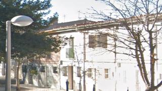 Casa  Calle del hogar de belén. Madrid. en rentabilidad (se vende alquilado, no se puede visitar
