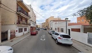Casa  Calle francolí. Tarragona. "okupado" (no se puede visitar ni hipotecar). ctra. f