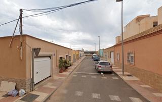Appartement  Calle sagitario. Roquetas de mar (almería). sin posesión (ocupado - no se puede v