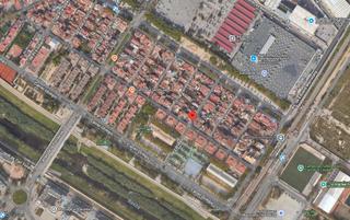 Pis  Carrer de lleida. Sant adrià de besòs (barcelona). sin posesión (ocupado - no se p