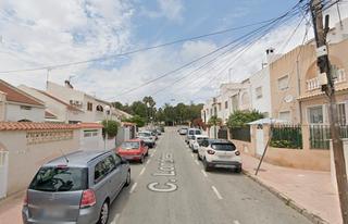 Casa a schiera  Calle londres. Torrevieja (alicante). sin posesión (ocupado - no se puede visit