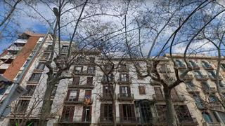 Pis  Passeig de sant joan. Santa coloma de gramenet (barcelona). sin posesión “ocupado” (no