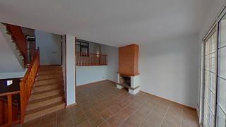 Chalet  Passeig de pau casals. Creixell (tarragona). "okupado" (no se puede visitar ni hipoteca