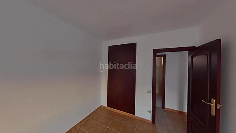 Foto c3a74267-8de3-4c3b-a7b2-40841a023446. Chalet (tarragona). "okupado" (no se puede visitar ni hipotecar). en Creixell