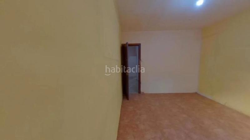 Foto 2deb276a-e2cc-4644-bbb5-fa2c3530ed9a. Flat in Can Vidalet Esplugues de Llobregat