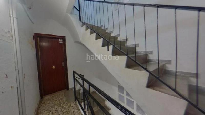 Foto 53f14a2d-a0ea-4db0-b1b7-987349a0bdc3. Flat in Can Vidalet Esplugues de Llobregat