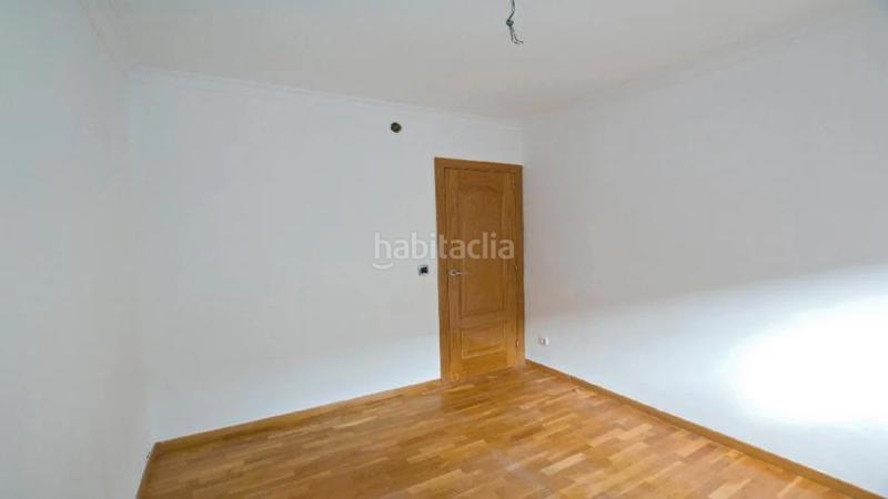 Foto ef62a02e-f335-4acc-8d22-11a3e4a63af5. Pis a Centre Viladecans