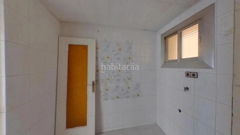 Foto cb931ad4-ce1a-49c8-b695-39f2e932b723. Pis a Sant Roc Badalona