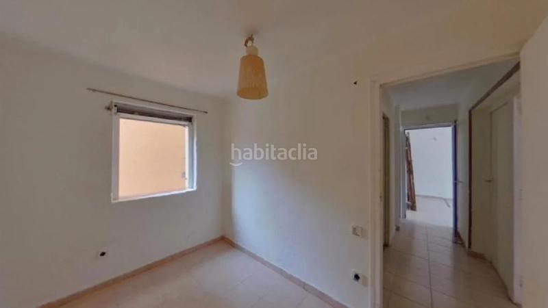 Foto fe2e1f1e-9452-407c-a093-8f8055fe8bad. Pis a Sant Roc Badalona