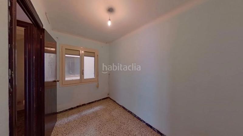 Foto 510eeb02-2105-4813-9c84-045693df685e. Piso (barcelona). "okupado" (no se puede visitar ni hipotecar). en Badalona