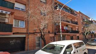 Etagenwohnung  Carrer de sant cosme. Terrassa (barcelona). "okupado" (no se puede visitar ni hipoteca