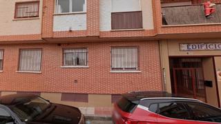 Pis  Calle obreros de la tana. Murcia (murcia). sin posesión “ocupado” (no se puede visitar ni