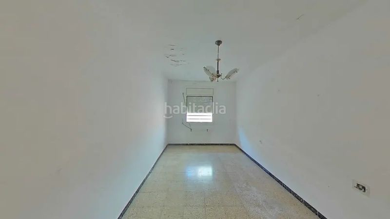 Foto 3f3b3be8-cfc4-4fb8-96aa-22581c69a895. Casa adossada a Vilanova del Camí