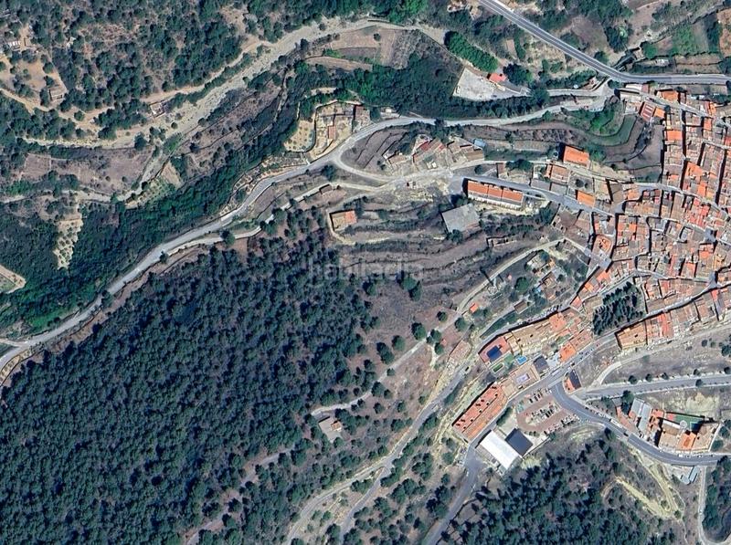 Foto bc6c8032-b7bb-40db-b7ee-bc62066234f0. Terreno residenziale in Suera