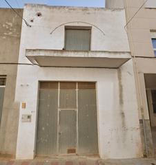 Local commercial  Carrer gaido. Cabanes (castellón). sin posesión “ocupado” (no se puede visitar