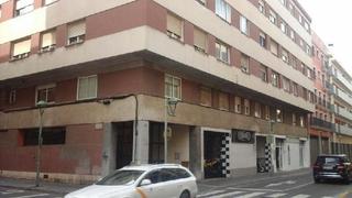 Pis  Carrer reial. Tarragona  (tarragona ). "okupado" (no se puede visitar ni hipot