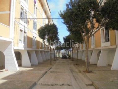 Foto 4539c0a8-9d6e-4e3c-9527-7876902114a3. Pis a Constantí