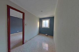 Appartement  Carrer de pujós. L ´hospitalet de llobregat (barcelona). en rentabilidad