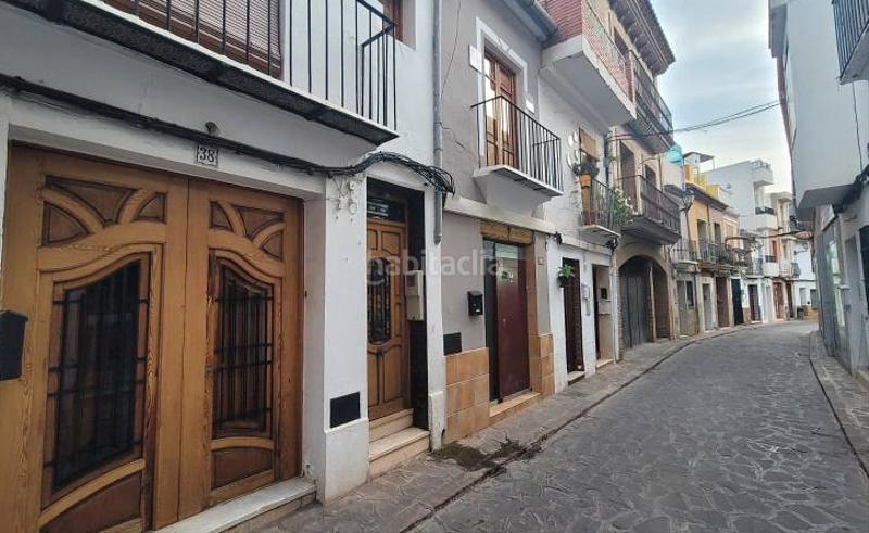 Foto bc64bbc5-fbd9-42c0-bbf7-8fc9a7b9b6a2. Reihenhaus in Serra