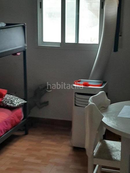 Foto 11235376-29d6-48ec-89d5-844b1dba1d47. Xalet amb piscina a Gran Via de Colom Inca