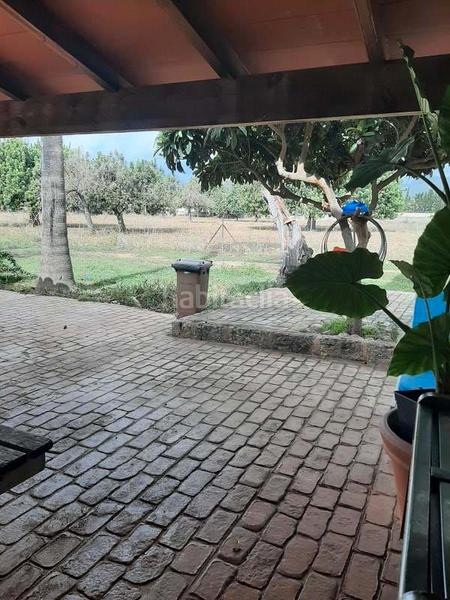 Foto 15f4e90d-e8ce-4b43-9f0d-5c0fb8742b8b. Xalet amb piscina a Gran Via de Colom Inca