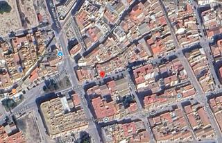 Piso  Calle manuel flores. Catral (alicante). sin posesión “ocupado” (no se puede visitar n