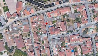 Appartamento  Carrer de manuel de falla. Salt (girona). sin posesión “ocupado” (no se puede visitar ni hi