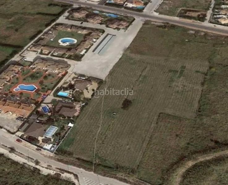 Foto 24ba6d81-0c0d-433a-90e7-dc94525d1a0d. Terreno residencial procedente de banco en Les Bassetes - El Marjal Dénia