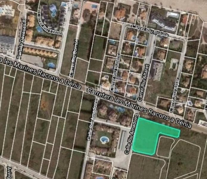 Foto 9d360c4c-9dfb-4983-a9d2-203569bb4a6a. Terreno residencial procedente de banco en Les Bassetes - El Marjal Dénia