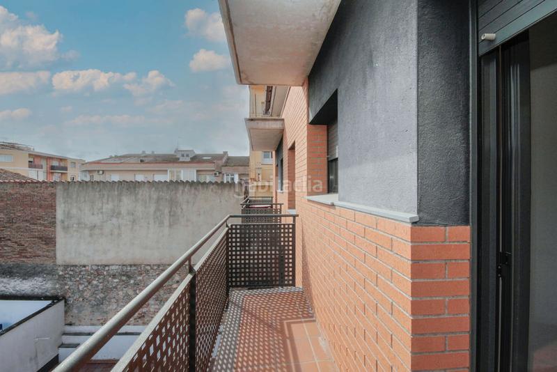 Foto 8f9af304-20bd-43b4-8cbc-f3383b7567f7. Appartamento in Roca del Vallès (La)