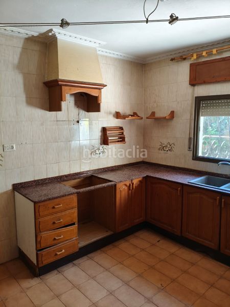 Foto 66408d08-61e5-4c6a-9102-3ad5be991ef6. Xalet amb aparcament piscina a Centro Ontinyent